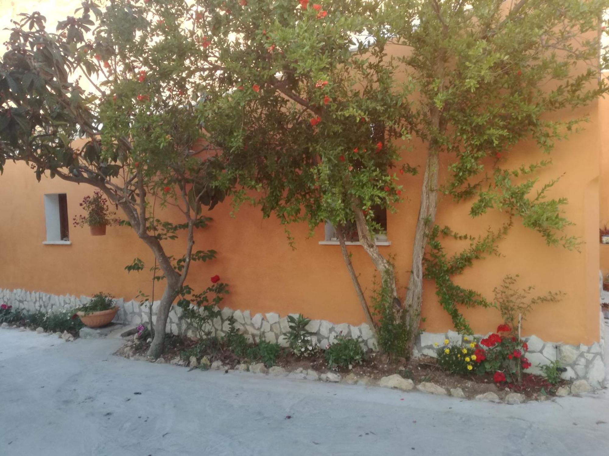 Fior Di Loto Apartment *